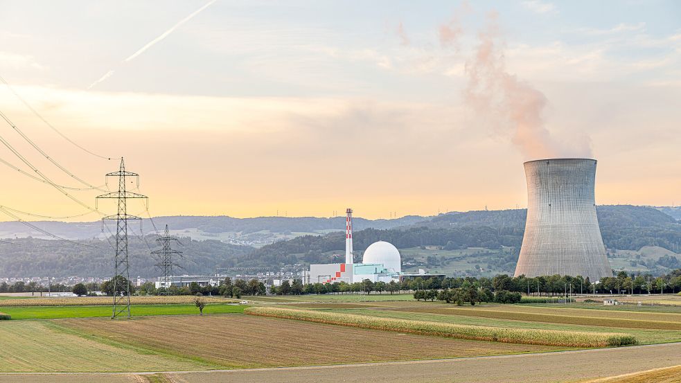 Deutschlands atomare Zukunft steht auf dem Prüfstand. Ein finanzieller Plan für den Wiedereinstieg in die Kernenergie könnte die Strompreise stabilisieren. Foto: IMAGO/Andreas Haas