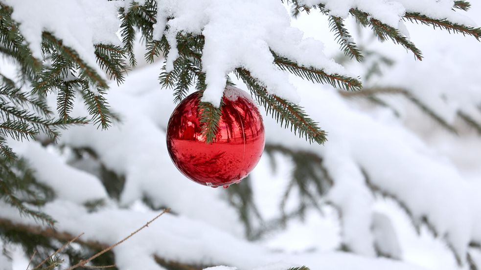 Weiße Weihnachten kommen in Deutschland nur selten vor. Das hat mehrere Gründe. Foto: IMAGO / Ulrich Wagner