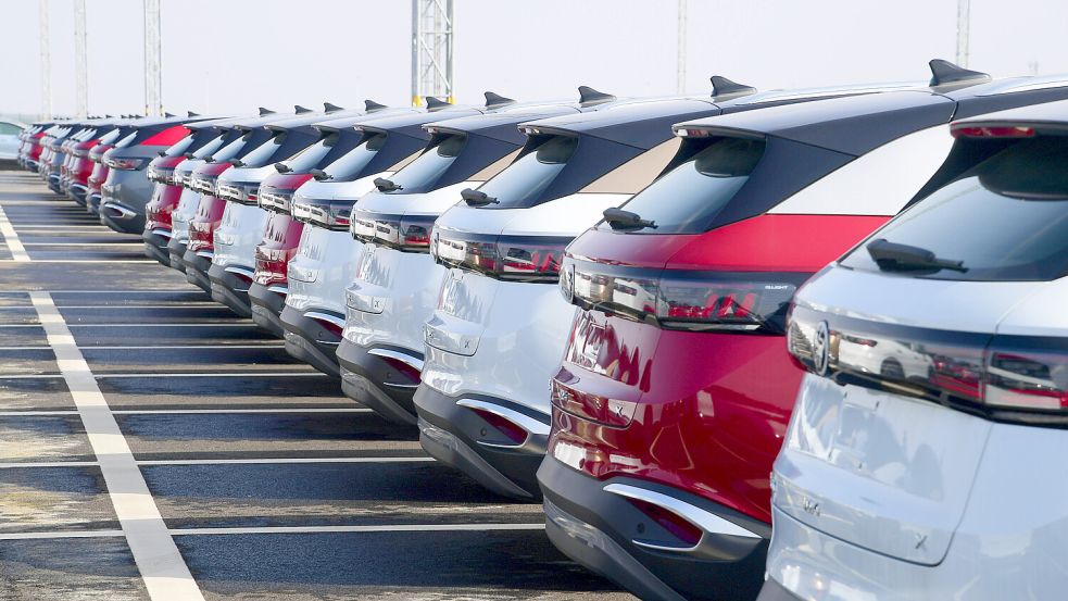 Der VW ID.4 auf einem Parkplatz in Suzhou: Für deutsche Autobauer läuft es nicht rund in China. Foto: imago/VCG