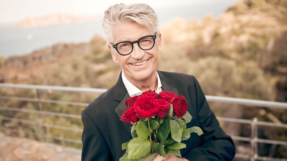 Der erste „Golden Bachelor“ im deutschen Fernsehen ist der 73-jährige Frank Stärk. Foto: dpa/RTL
