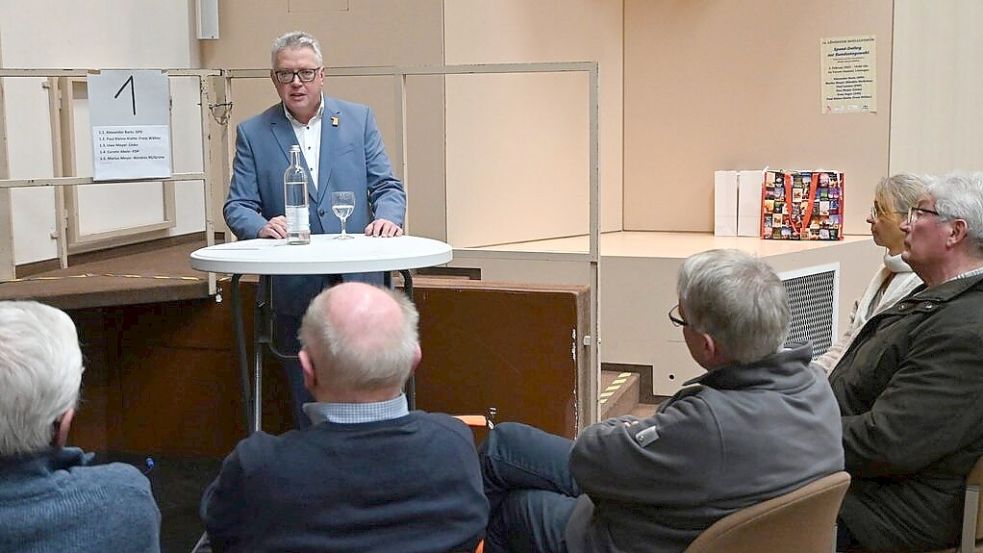 Er will einen politischen Richtungswechsel.