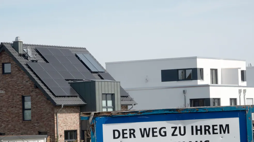 Nach einem Grundsatzurteil des Europäischen Gerichtshof ist das Architektenhonorar frei verhandelbar – doch welche Summe ist angemessen und worauf sollte beim Bau vom Eigenheim noch geachtet werden? Foto: dpa/Mia Bucher