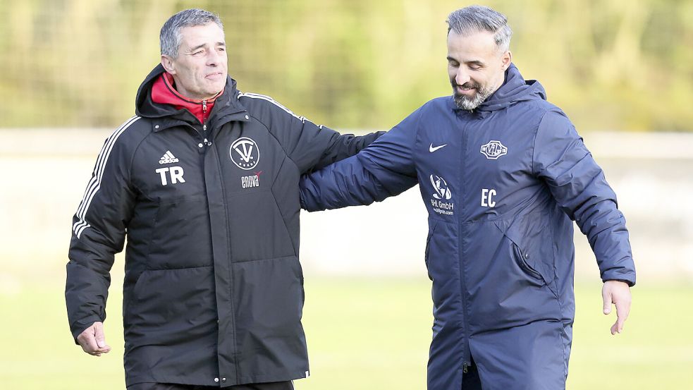 Frank Winkler (links) bleibt Trainer beim TV Bunde. Wie es bei Germania Leer (rechts der aktuelle Trainer Erhan Colak weitergehen soll, soll in Kürze präsentiert werden.