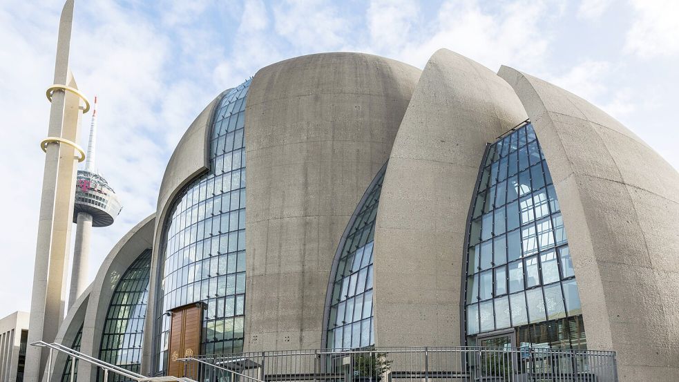Die DITIB-Zentralmoschee in Köln. Foto: IMAGO/imagebroker