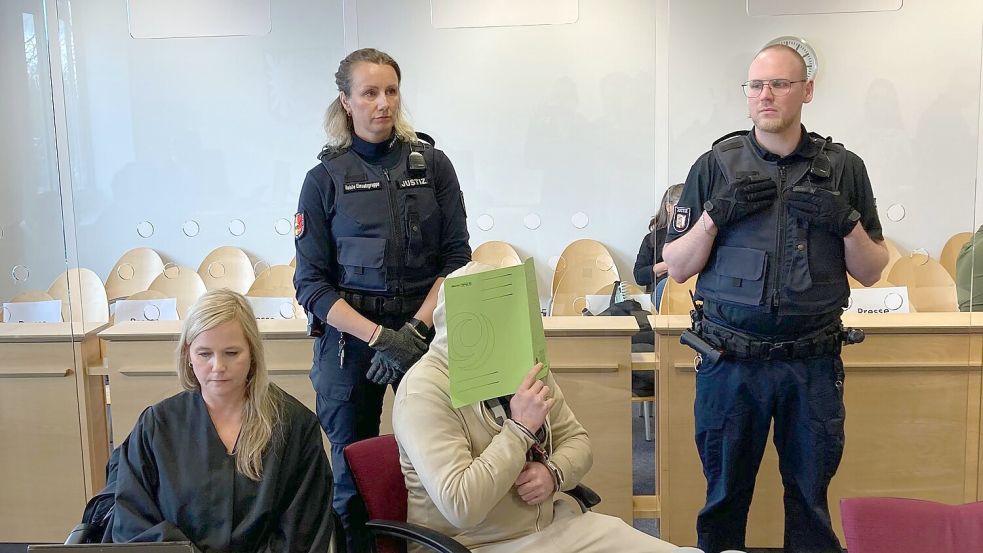 Der 31-Jährige ist wegen grausamen Mordes und schwerer Kindesmisshandlung angeklagt. Foto: Bernhard Sprengel/dpa
