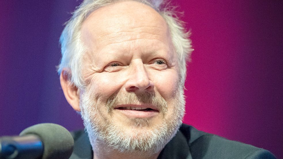 46 Jahre jung war Axel Milberg, als er zum ersten Mal den Kommissar Borowski im Kieler „Tatort“ spielte. Vorher hatte die Figur schon einen Auftritt in „Stahlnetz“. Foto: dpa/Lino Mirgeler