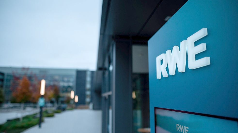 Der Energiekonzern RWE hat im vergangenen Jahr so viel Grünstrom produziert wie noch nie. (Archivbild) Foto: Fabian Strauch/dpa