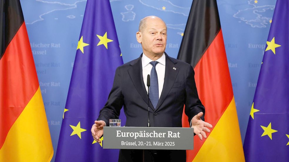 „Immer locker zu bleiben“ sei eine Lehre aus Scholz‘ Zeit an Brüssler Gipfeltischen, sagte der Bundeskanzler selbst. Foto: Geert Vanden Wijngaert/AP/dpa
