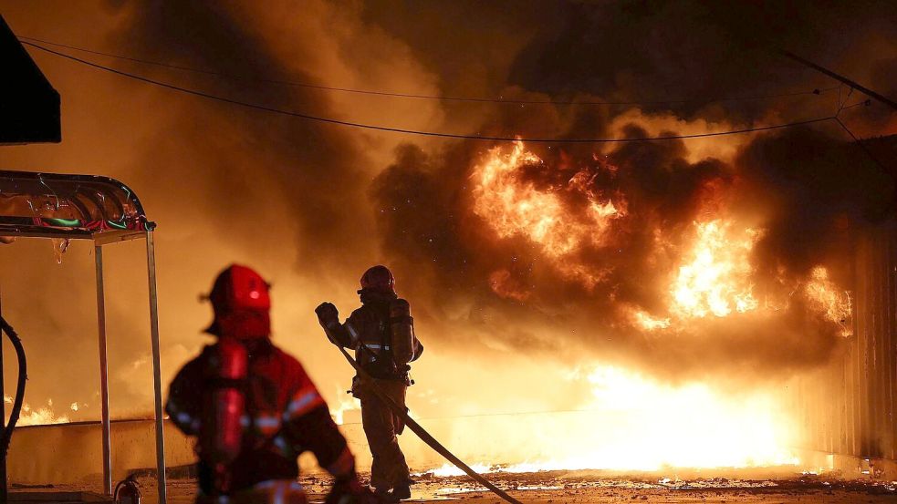 Bei den Toten und Verletzten handelt es sich um Feuerwehrleute und Regierungsbeamte. Foto: Yoon Gwan-shick/Yonhap/AP/dpa