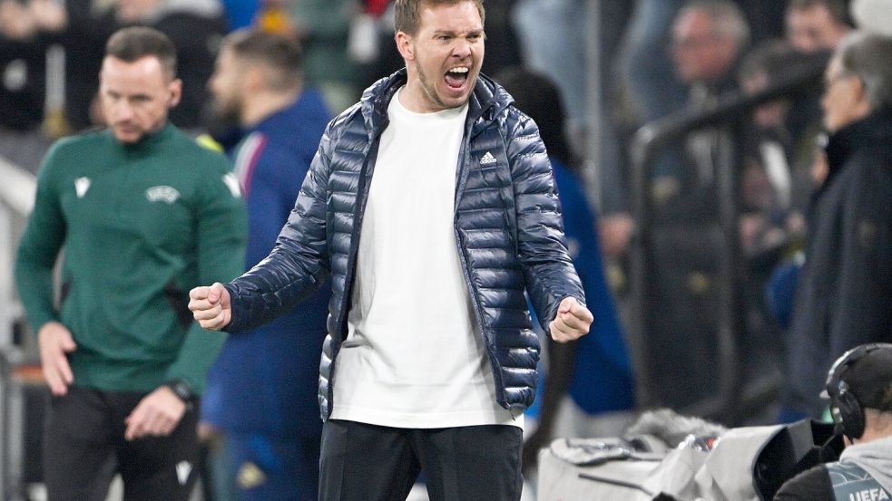 23.03.2025, Nordrhein-Westfalen, Dortmund: Fußball: Nations League A, Deutschland - Italien, Play-off-Runde, Viertelfinale, Rückspiele, Signal Iduna Park, Bundestrainer Julian Nagelsmann jubelt nach dem Spiel. Foto: Federico Gambarini/dpa +++ dpa-Bildfunk +++ Foto: Federico Gambarini