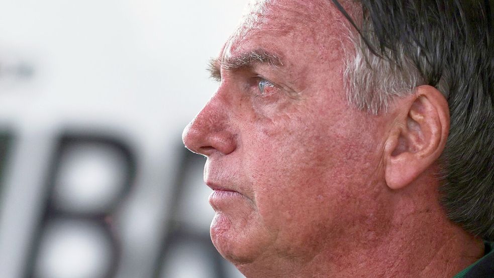 Der Ex-Präsident muss sich nun einem Strafverfahren stellen. Foto: Luis Nova/AP/dpa