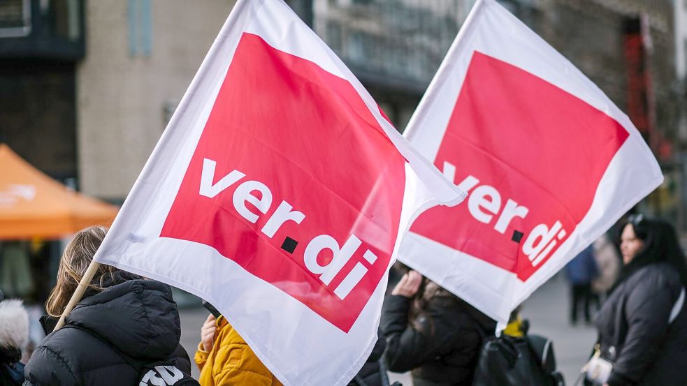 Verdi verhandelt im Tarifstreit für mehr als 2,5 Millionen Beschäftigte im öffentlichen Dienst von Bund und Kommunen. (Archivbild) Foto: Ole Spata/dpa