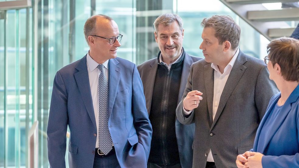 Die Spitzenverhandler trafen sich in der SPD-Zentrale. Foto: Michael Kappeler/dpa