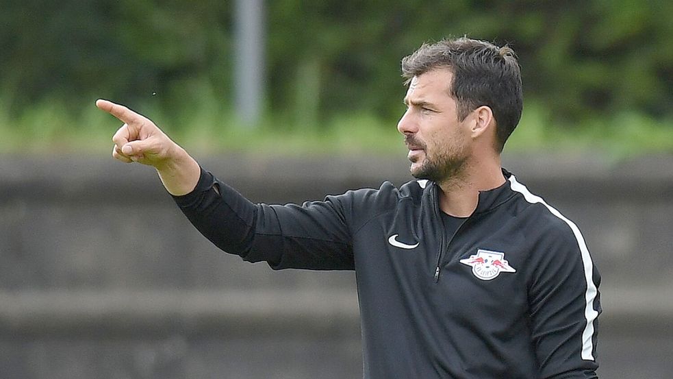 Lösung bis Saisonende: Zsolt Löw ist neuer Trainer von RB Leipzig. Foto: Sven Hoppe/dpa