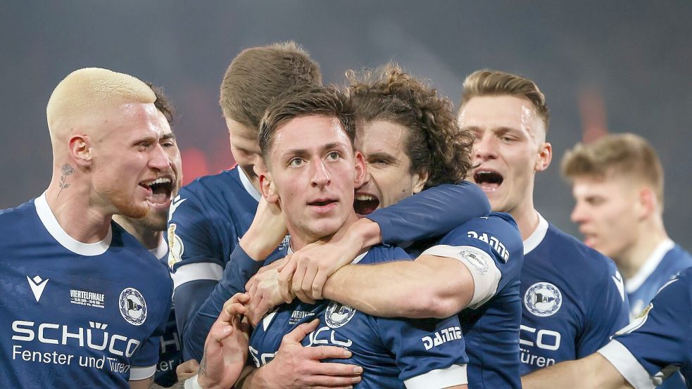 Großer Kampf, tolle Tore: Die Arminia will auch gegen Leverkusen wieder jubeln. Foto: Friso Gentsch/dpa