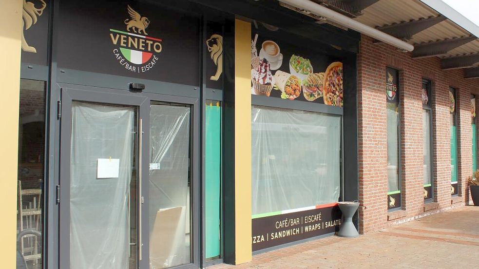 Am Mühlenplatz in der Papenburger Innenstadt ist aus der „Strandstulle“ das „Veneto“ geworden. Fotos Belling