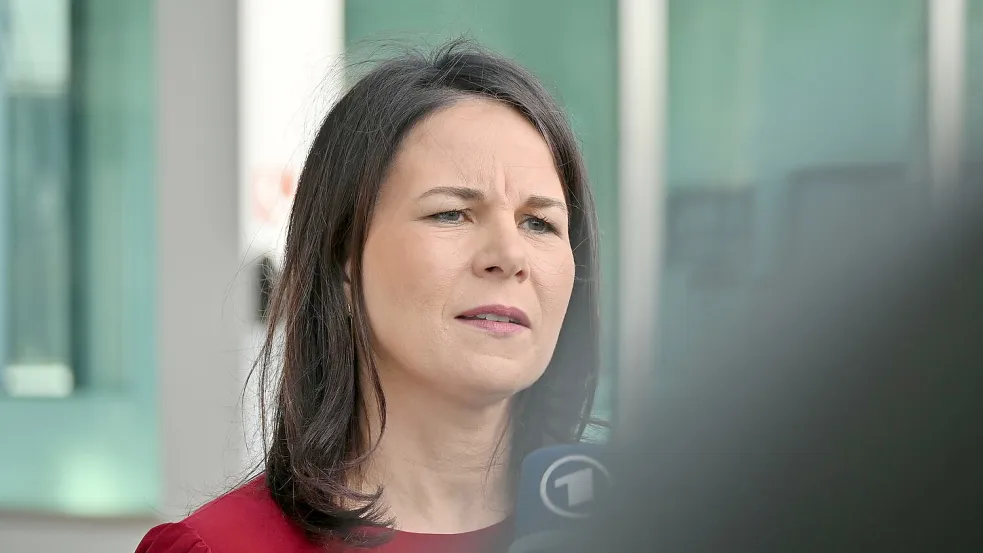 Der europäischen Sicherheitspfeiler müsse weiter ausgebaut werden, sagt die geschäftsführende Außenministerin Annalena Baerbock. Foto: Anna Ross/dpa