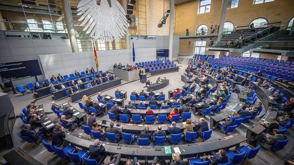 Seit der Bundestagswahl geht es für die Union in Umfragen abwärts. (Archivbild) Foto: Michael Kappeler/dpa