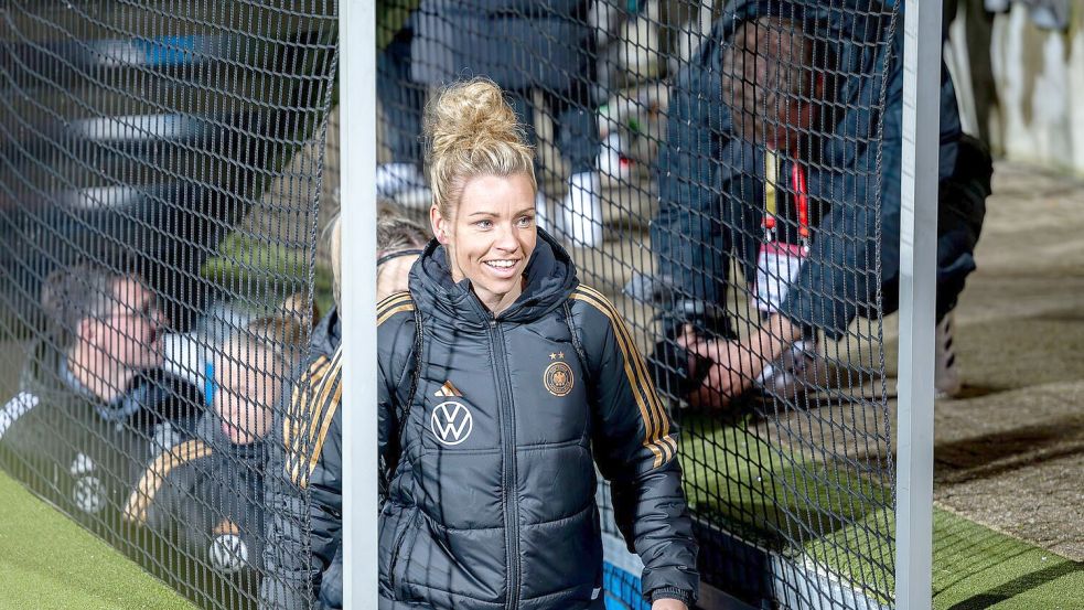 Sammelt mächtig Pluspunkte bei den DFB-Frauen: Linda Dallmann. Foto: David Inderlied/dpa