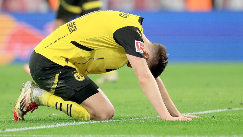 Dortmunds Nico Schlotterbeck fällt für den Rest der Saison aus. Foto: Jan Woitas/dpa