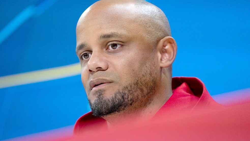 Verrät seinen Plan mit Müller nicht: Vincent Kompany. Foto: Sven Hoppe/dpa