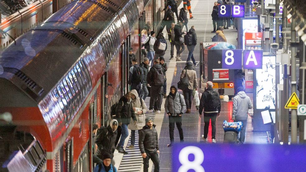 Das Deutschlandticket soll auch künftig erhalten bleiben. (Archivbild) Foto: Lando Hass/dpa