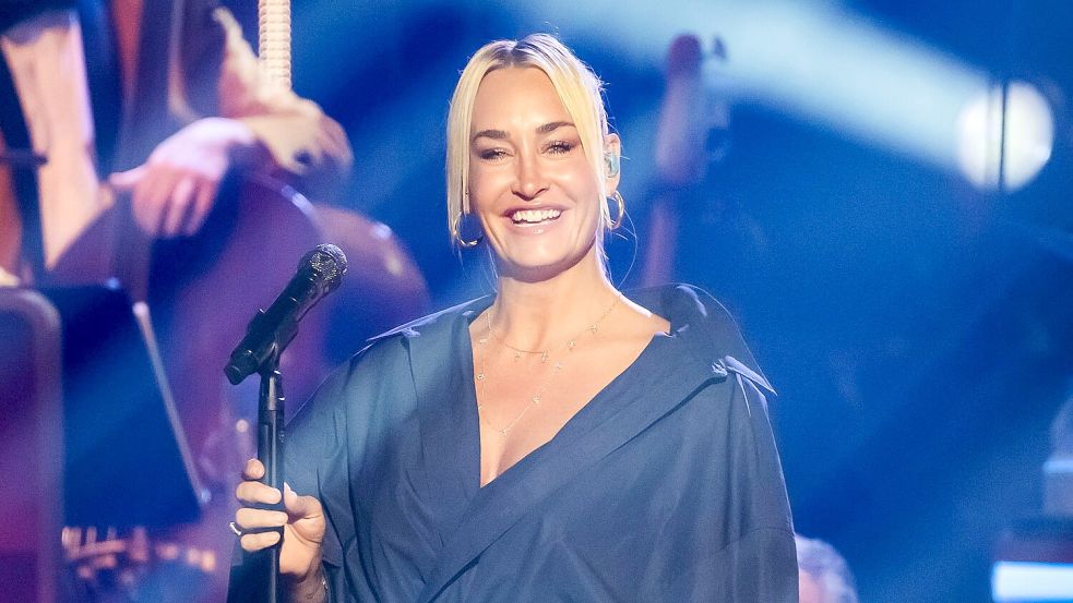 Gute Laune gegen die aktuelle Griesgrämigkeit: Sarah Connor setzt in ihren neuen Liedern auf gute Stimmung - ein neues Album kommt im Mai. Foto: Christoph Soeder/dpa