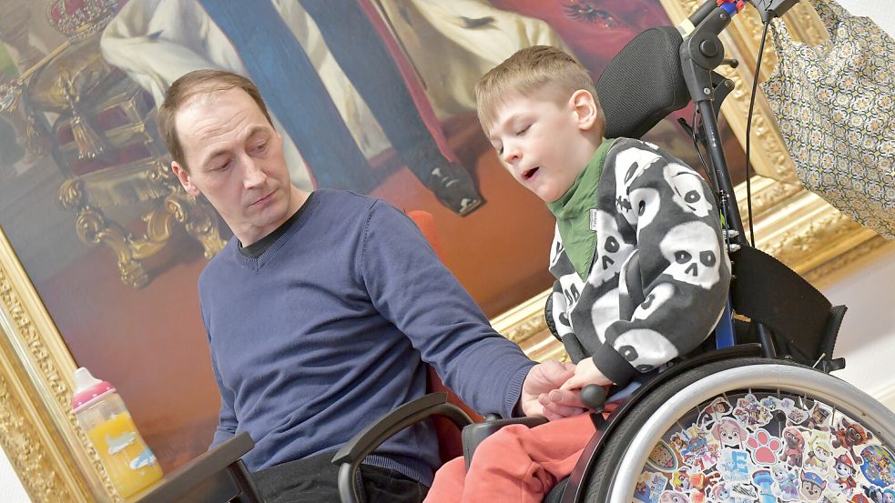 Im Gerichtsaal wurde Felix unter anderem von seinem Vater Falko Tannigel begleitet. Archivfoto: Ortgies