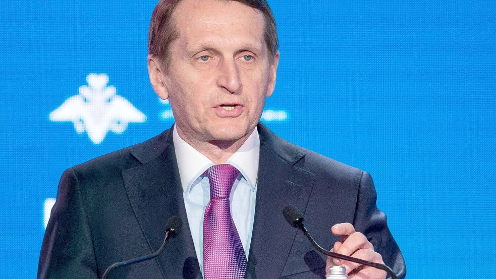 Der russische Auslandsgeheimdienstchef Sergej Naryschkin nennt mehrere Bedingungen für ein Kriegsende in der Ukraine. (Archivbild) Foto: Alexander Zemlianichenko/AP/dpa