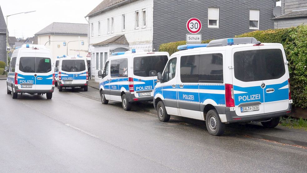 Der Tatverdächtige ist seit mehr als einer Woche verschwunden. Foto: Thomas Frey/dpa