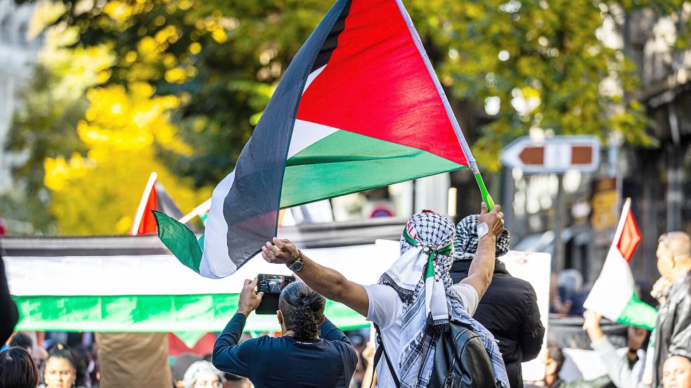 Auch in Zürich besuchten bereits tausende Menschen pro-palästinensische Demos – doch wie sieht das in der Kulturszene aus? Foto: IMAGO / dieBildmanufaktur