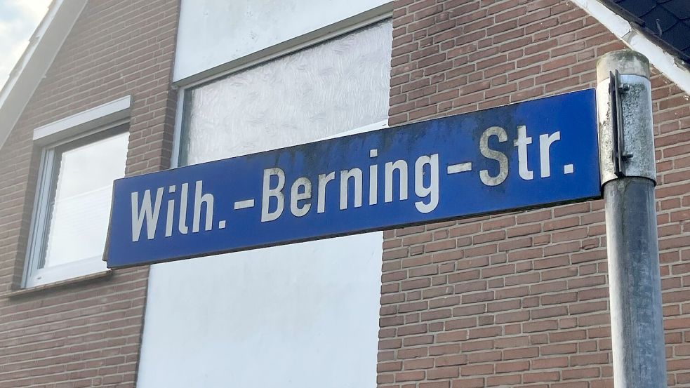 Nach dem früheren Osnabrücker Bischof Wilhelm Berning ist im Papenburger Ortsteil Aschendorf eine Straße benannt. Foto: Gerd Schade