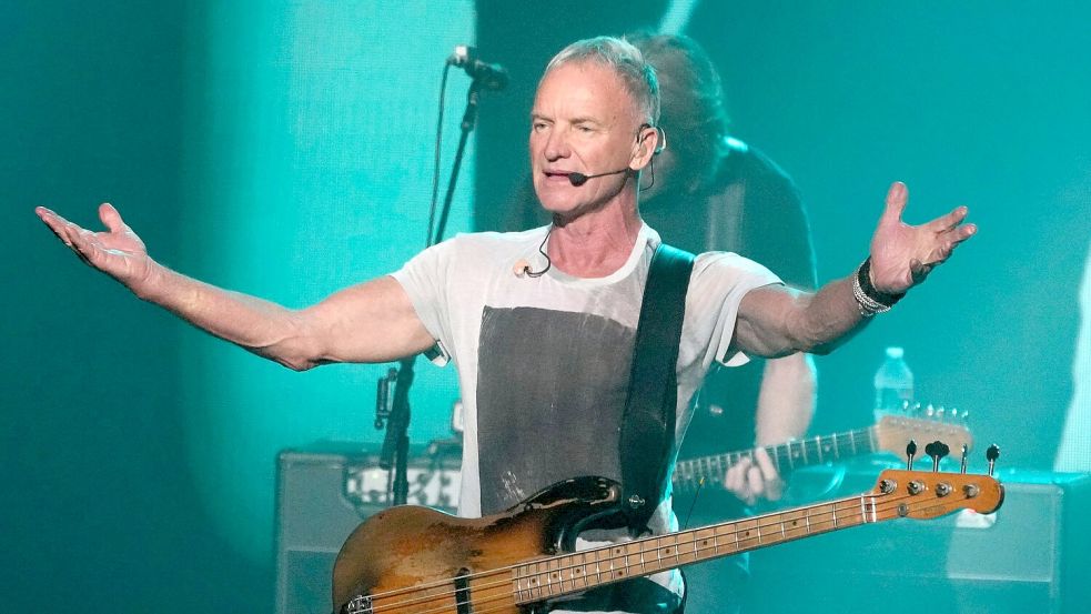 Im Juni und Oktober gibt Sting mit seinem Powertrio mehrere Konzerte in Deutschland. (Archivbild) Foto: Chris Pizzello/Invision/dpa