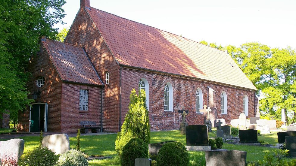 Die ev.-luth. Kirche im Dorf Steenfelde. Foto: Kirchenkreis Rhauderfehn