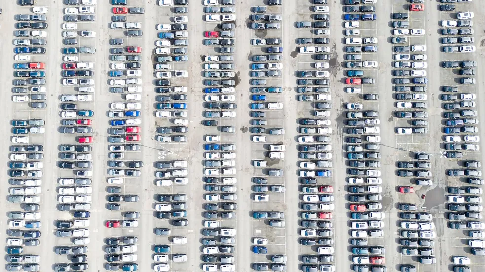 Die Zölle von US-Präsident Trump kommen zur Unzeit für deutsche Autobauer. (Archivbild) Foto: Julian Stratenschulte/dpa