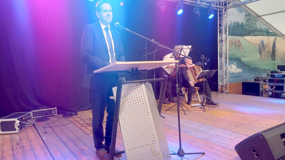 Olaf Lies hielt eine Rede.