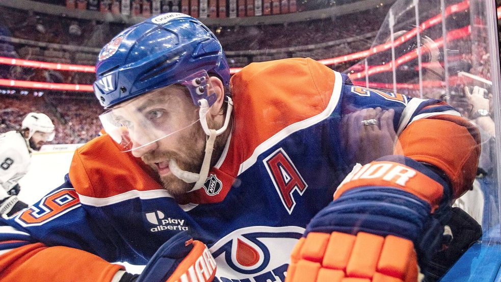 Leon Draisaitl blieb im sechsten Spiel erstmals ohne Scorerpunkt. Foto: Jason Franson/The Canadian Press via AP/dpa
