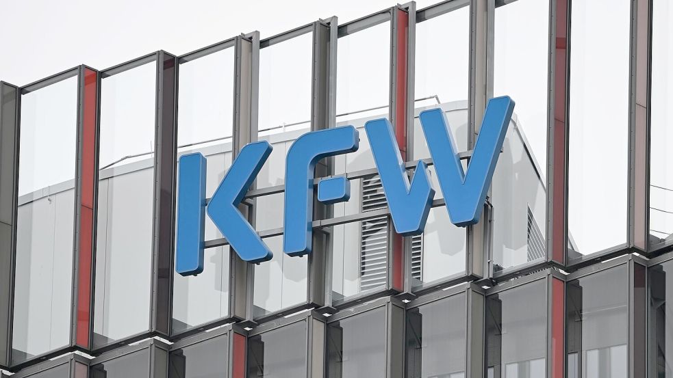 KfW-Umfrage: Mehrheit der Mittelständler erwartet Pause bei Lohnerhöhungen (Symbolbild) Foto: Arne Dedert/dpa