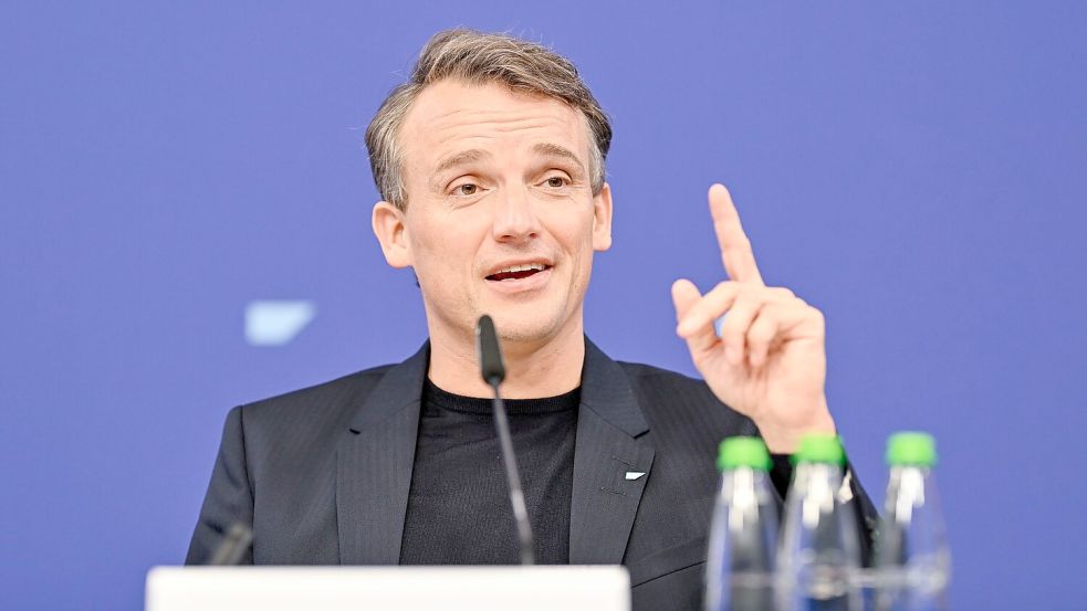 Die US-Unternehmen haben enge Kontakte zur Regierung, sagt SAP-Chef Klein. Ändert das etwas an den von Präsident Trump verhängten Zöllen? (Archivbild) Foto: Uwe Anspach/dpa
