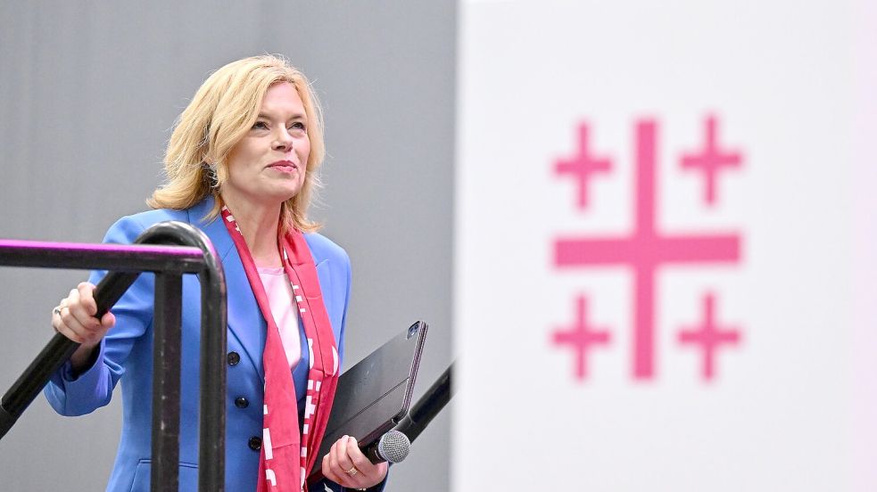 Bundestagspräsidentin Klöckner hatte mit Kritik an der Kirche eine Debatte ausgelöst. Foto: Swen Pförtner/dpa