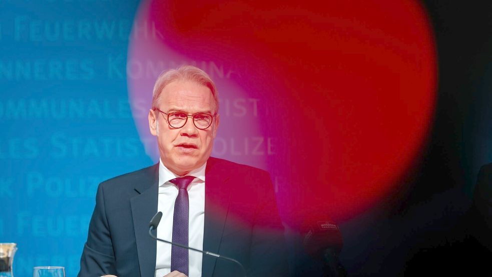 Thüringens Innenminister Georg Maier (SPD) hält einen Verbotsantrag für aussichtsreich. (Archivfoto) Foto: Jacob Schröter/dpa