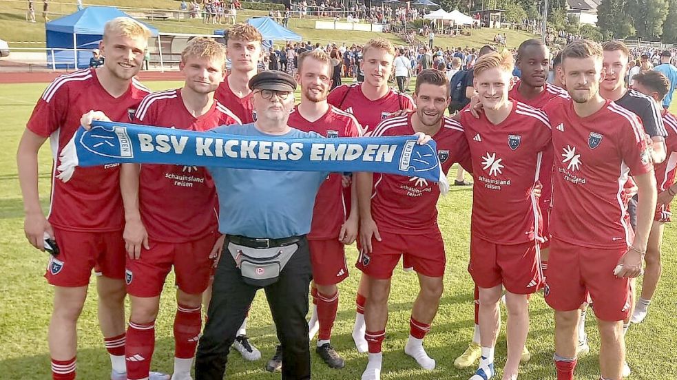 Manfred Evers ist ein Edelfan des BSV Kickers. Foto: Privat