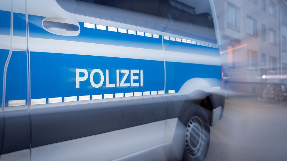 Die Polizei in Leer sucht nach einer 18-jährigen Mutter und ihrem siebenmonatigen Kind. Symbolfoto: Friso Gentsch/dpa