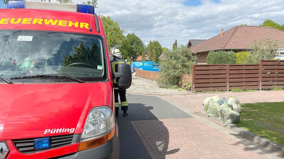 Die Feuerwehr rückte zur Wagnerstraße nach Ostrhauderfehn aus. Foto: Feuerwehr