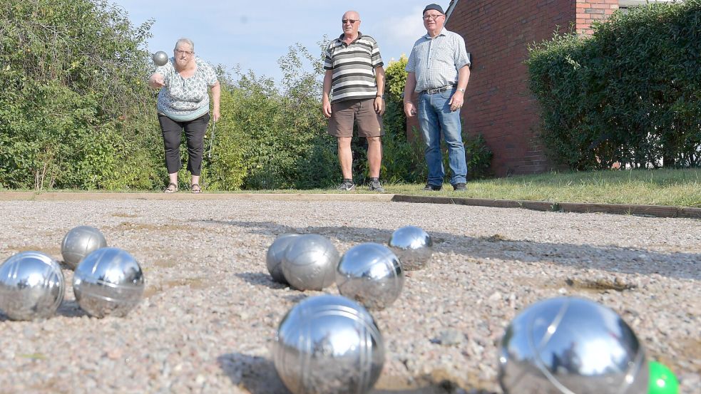 In Tergast gibt es auf Initiative von Einwohnern einen Bouleplatz. Mit solchen Ideen kann das Dorfleben verbessert werden. Foto: Klaus Ortgies/Archiv