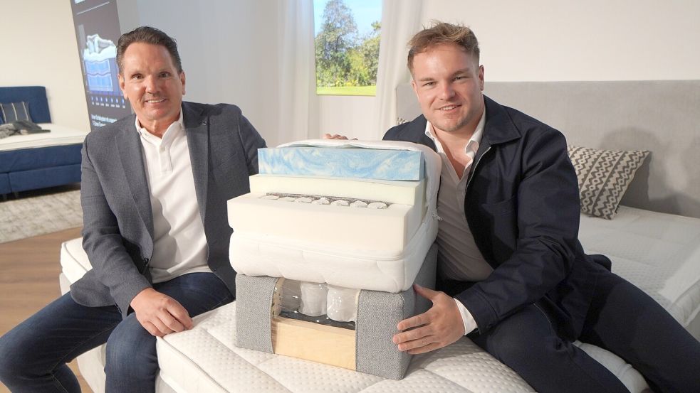 Ihr neues Konzept haben Michael Wilken (links) und Luka Strebe jetzt in Werlte vorgestellt. Foto: Mirco Moormann