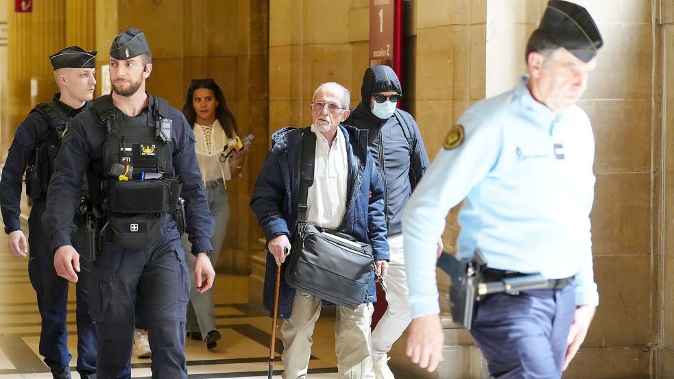 Zahlreiche der Angeklagten im Prozess um den Raubüberfall auf Kim Kardashian sind im Rentenalter. (Archivbild) Foto: Aurelien Morissard/AP/dpa