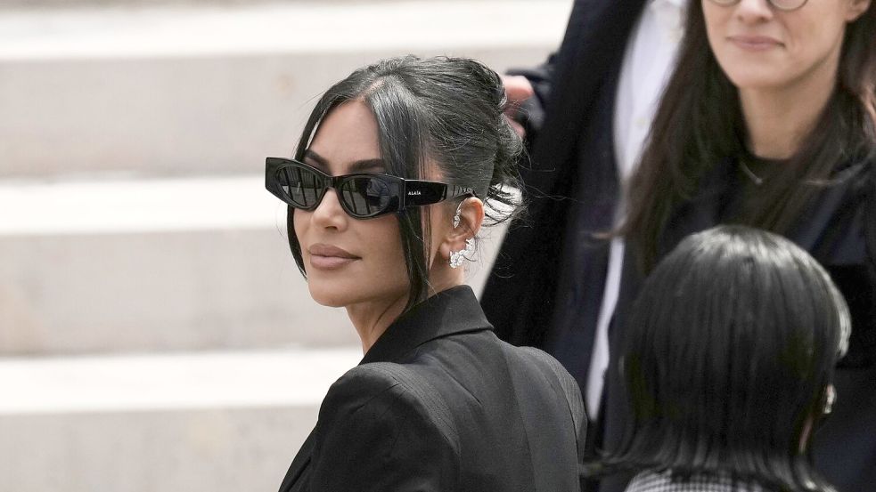 Kardashian blieb bei dem Überfall körperlich unversehrt, erlitt aber einen Schock. Foto: Aurelien Morissard/AP/dpa
