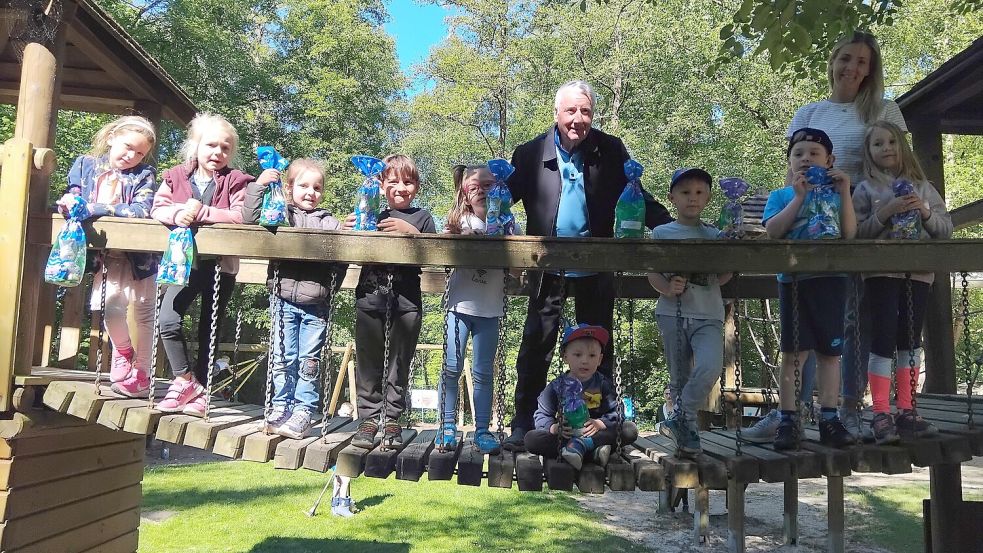 Dieses Jahr gab es zweimal Ostern für die Klostermoorer Kinder. Foto: Clarissa Scherzer