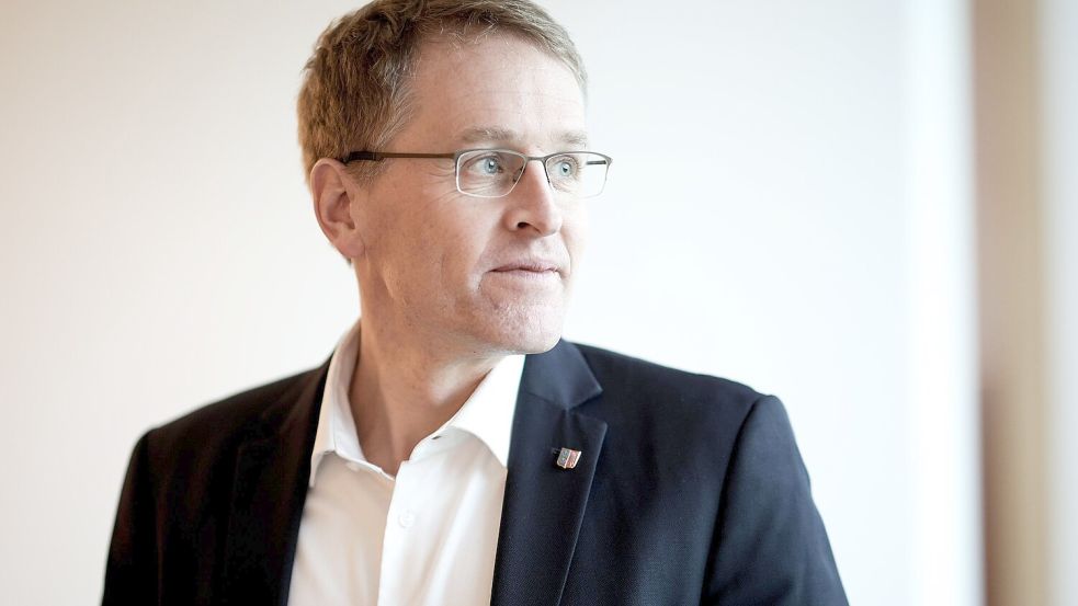 „Immer mehr Menschen sehen die Gefahr, die von der AfD ausgeht.“ Ministerpräsident Daniel Günther (CDU) hält anders als Friedrich Merz ein Parteiverbot jetzt für geboten. Foto: Christian Charisius
